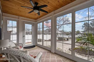 165 NE 5th St, Oak Island, NC 28465 - Photo 8