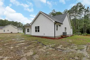 62 Page Rd, Burgaw, NC 28425 - Photo 26