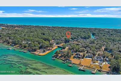 104 Elm Court, Pine Knoll Shores, NC 28512 - Photo 8