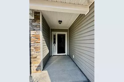 109 Lynden Lane, New Bern, NC 28560 - Photo 2