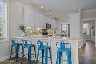 10522 Island Cir, Emerald Isle, NC 28594 - Photo 8