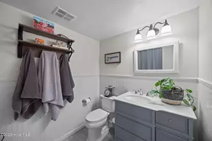127 Hampton Dr, Washington, NC 27889 - Photo 46
