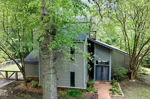 127 Hampton Dr, Washington, NC 27889 - Photo 2