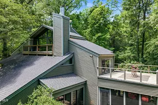 127 Hampton Dr, Washington, NC 27889 - Photo 1