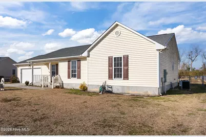 104 Eva Koonce Lane, Richlands, NC 28574 - Photo 6