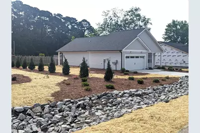 1009 High Point Avenue SW, Calabash, NC 28467 - Photo 2