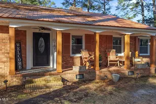 724 York St, Rocky Mount, NC 27803 - Photo 2