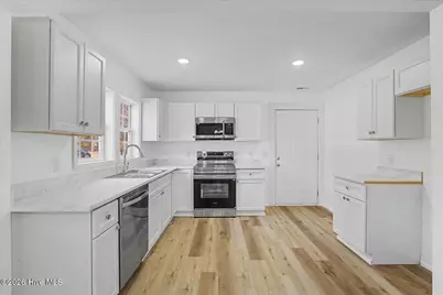 810 N Lee Street, Whiteville, NC 28472 - Photo 12