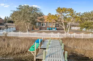 200 Pelican Dr, Newport, NC 28570 - Photo 12