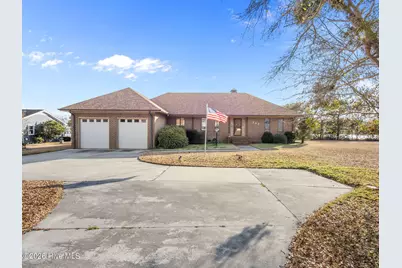 200 Pelican Drive, Newport, NC 28570 - Photo 1