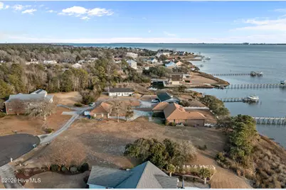 200 Pelican Drive, Newport, NC 28570 - Photo 16