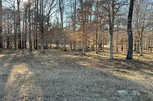 173 Roanoke Dr, Hertford, NC 27944 - Photo 1