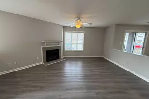 107 Breezewood Dr, Greenville, NC 27858 - Photo 10