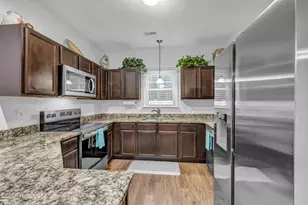 319 Cedar Island Trail, Holly Ridge, NC 28445 - Photo 6