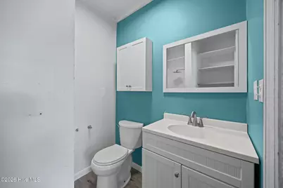 323 Cardinal Road, Jacksonville, NC 28546 - Photo 8