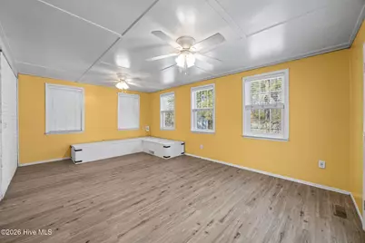 323 Cardinal Road, Jacksonville, NC 28546 - Photo 12