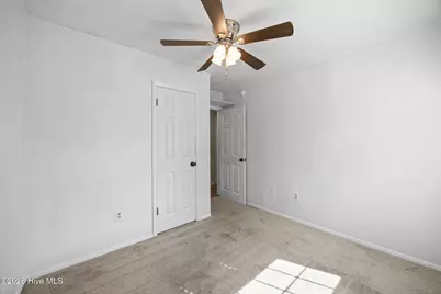 323 Cardinal Road, Jacksonville, NC 28546 - Photo 10