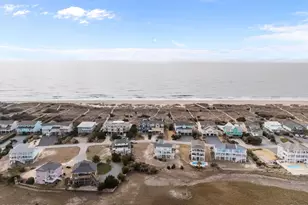 1289 Ocean Blvd W, Holden Beach, NC 28462 - Photo 38