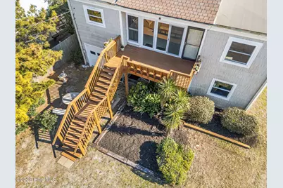 714 Ocean Boulevard, Topsail Beach, NC 28445 - Photo 4