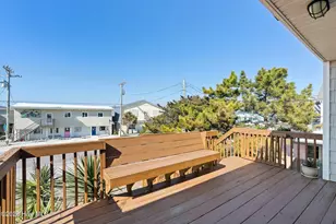 714 Ocean Blvd, Topsail Beach, NC 28445 - Photo 8