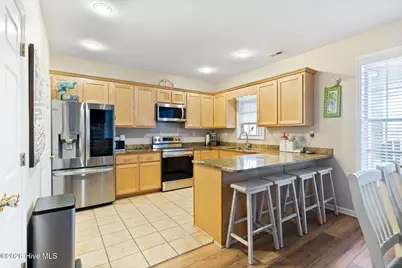 205 Port Side Drive, Sneads Ferry, NC 28460 - Photo 14