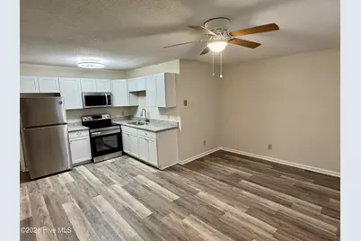 3216 Summer Place #2, Greenville, NC 27834 - Photo 2