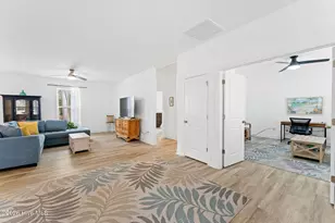 110 Highland Park Ave, Southport, NC 28461 - Photo 6