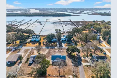 501 Shoreline Drive E, Sunset Beach, NC 28468 - Photo 30