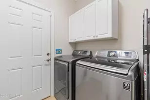 349 Lockwood Ln SW, Supply, NC 28462 - Photo 22