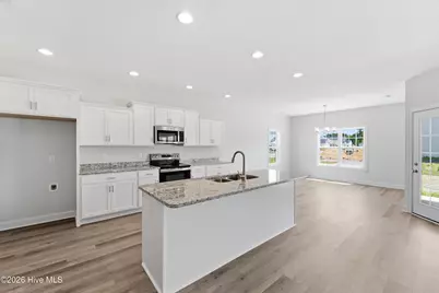 810 Maritime Way, Jacksonville, NC 28546 - Photo 6