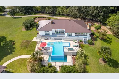 101 Elizabeth Road, Elizabethtown, NC 28337 - Photo 1