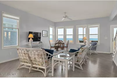 19 E Charlotte Street, Wrightsville Beach, NC 28480 - Photo 18