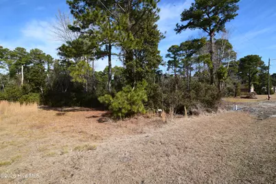 2202 Caracara Drive, New Bern, NC 28560 - Photo 2