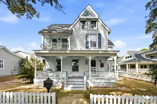 210 W West St, Southport, NC 28461 - Photo 66