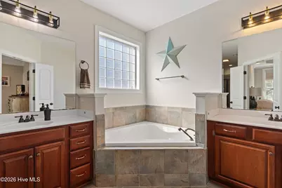 680 Creekway Circle SE, Bolivia, NC 28422 - Photo 28