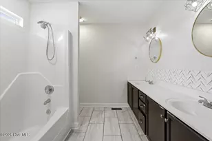 2806 Cornell Ct, La Grange, NC 28551 - Photo 16