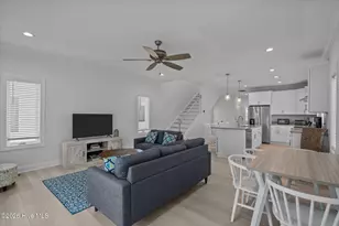 817 S Third Street S, Carolina Beach, NC 28428 - Photo 18
