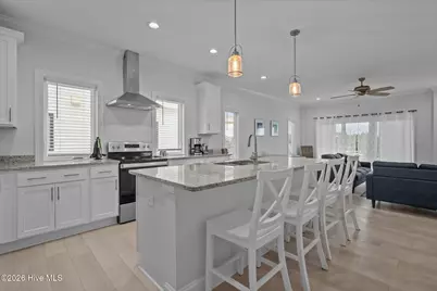 817 S Third Street S, Carolina Beach, NC 28428 - Photo 12
