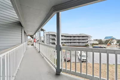 400 Virginia Avenue #Unit 204b, Carolina Beach, NC 28428 - Photo 4