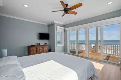 312 Carolina Beach Avenue N, Carolina Beach, NC 28428 - Photo 16