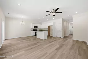 104 Palm Cir, Havelock, NC 28532 - Photo 14