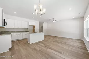 104 Palm Cir, Havelock, NC 28532 - Photo 6