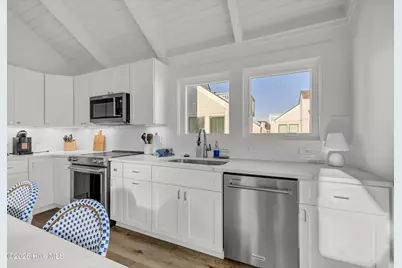 305 S Bald Head Wynd #10, Bald Head Island, NC 28461 - Photo 10