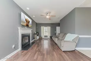 140 Moonstone Ct, Jacksonville, NC 28546 - Photo 8