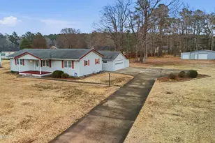 1392 Nixonton Rd, Elizabeth City, NC 27909 - Photo 2
