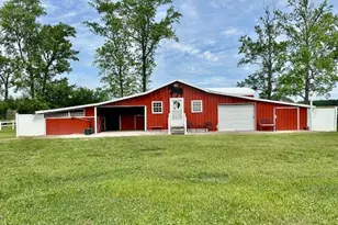 4998 Peacock Rd, Whiteville, NC 28472 - Photo 34