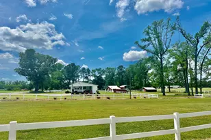 4998 Peacock Rd, Whiteville, NC 28472 - Photo 10
