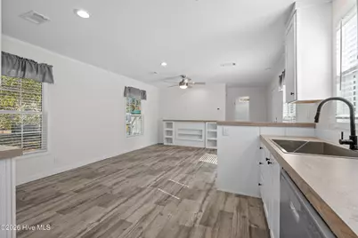 7277 Odell Street SW, Ocean Isle Beach, NC 28469 - Photo 12