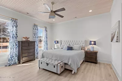 303 Cannonsgate Drive, Newport, NC 28570 - Photo 18