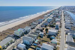 810 N Carolina Beach Ave N, Carolina Beach, NC 28428 - Photo 60